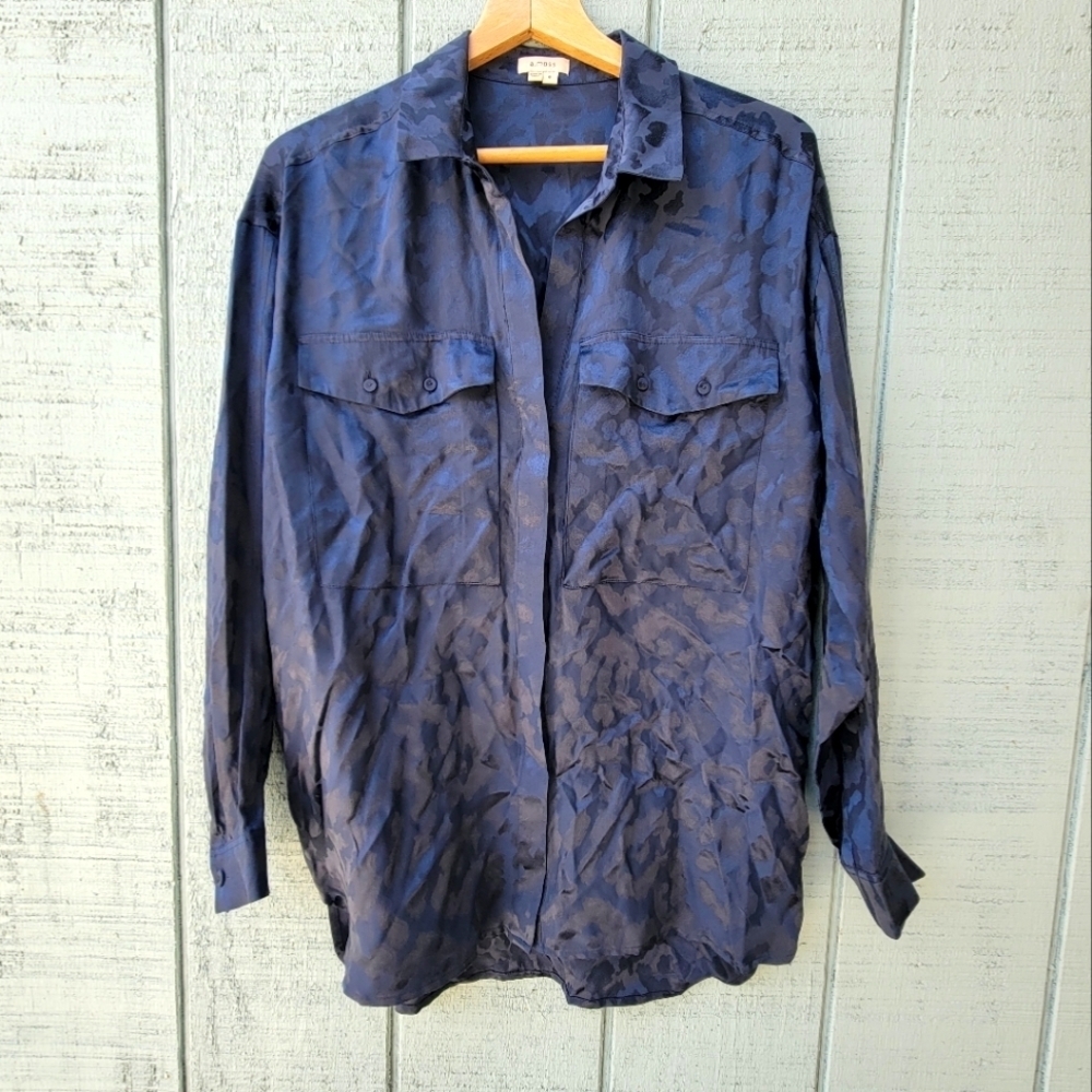A. Moss 100% Silk Satin Camo Button Down Tunic size M Navy Blue